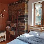 Holiday home Casa Da Arvore - Paradinha