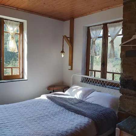 Vakantiehuis Casa Da Arvore - Paradinha