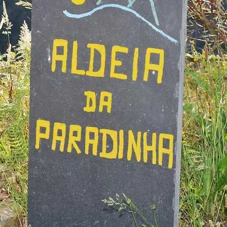 Casa Da Arvore - * Paradinha